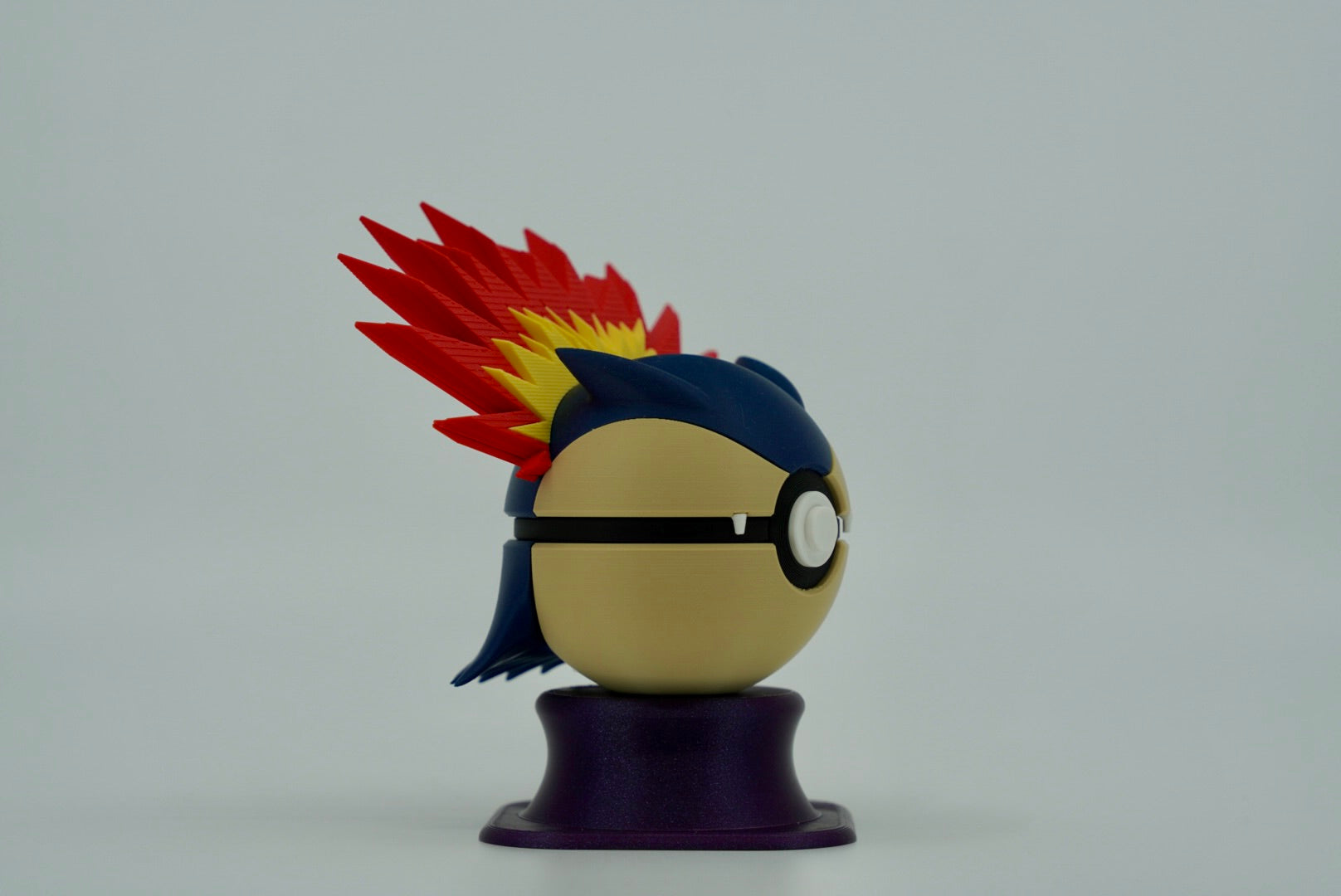 Typhlosion Pokeball – Custom 3D Printed Display Piece