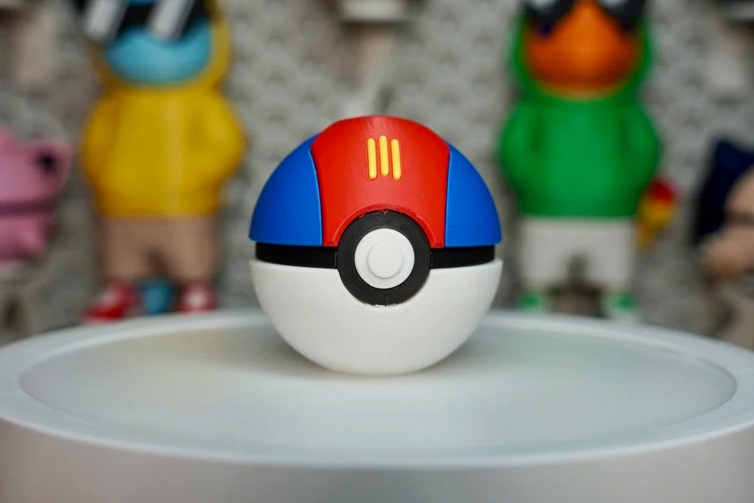 Lure Ball Poké Ball Replica – 3D Printed Pokémon Display Collectible
