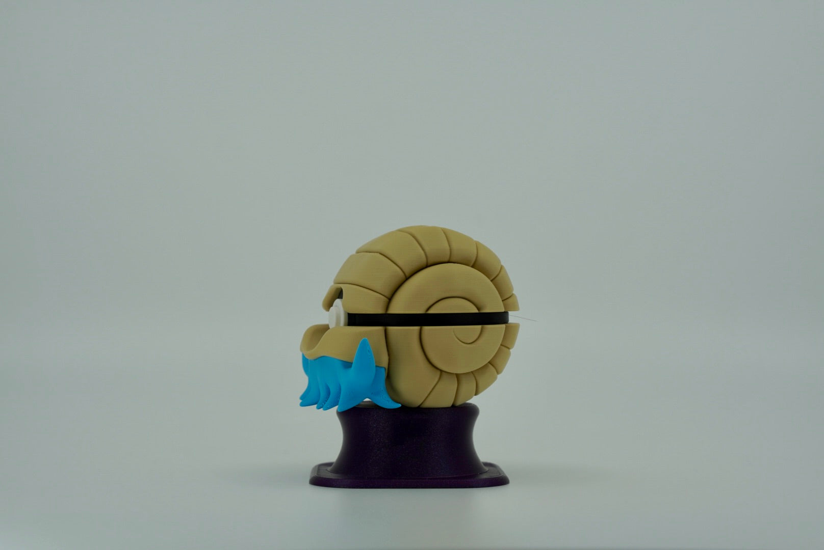 Omanyte Pokeball – Custom 3D Printed Display Piece
