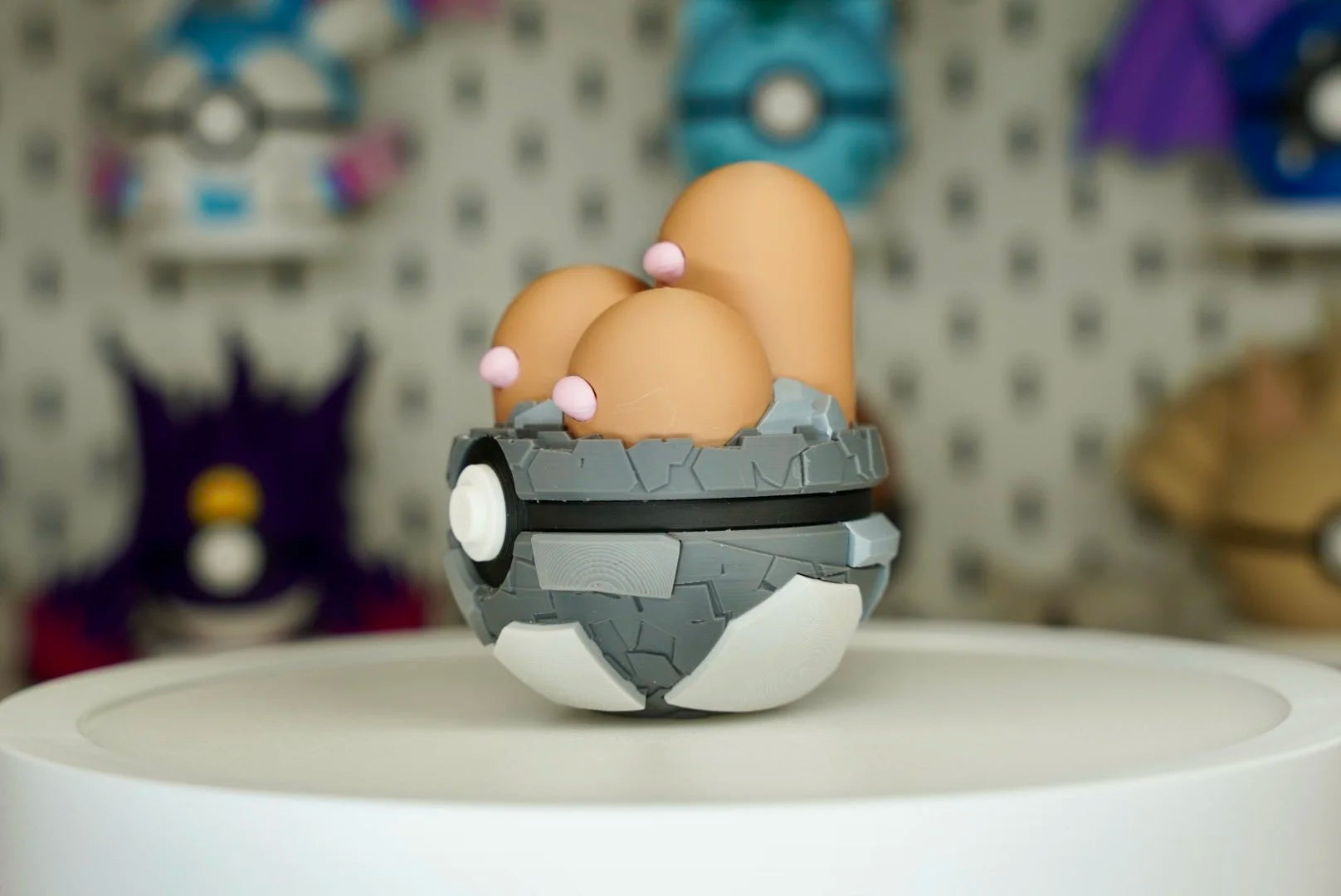 Pokémon-Inspired 3D Printed Poké Ball – Dugtrio