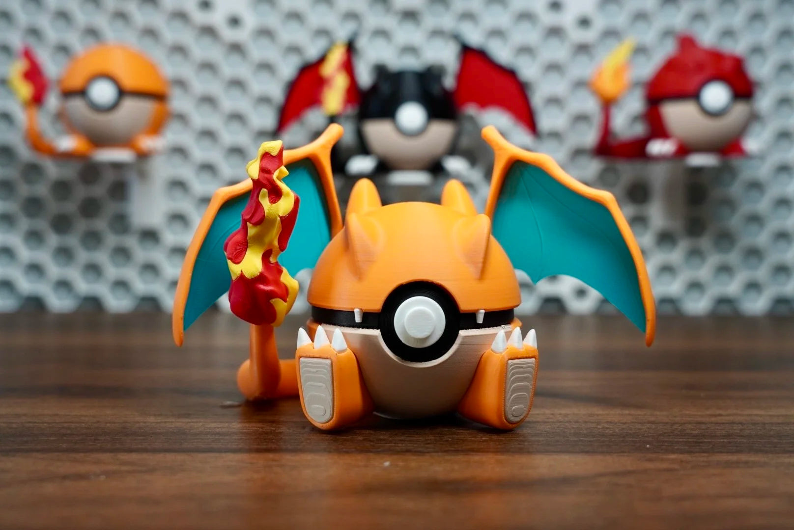 Pokémon-Inspired 3D Printed Poké Ball – Charizard