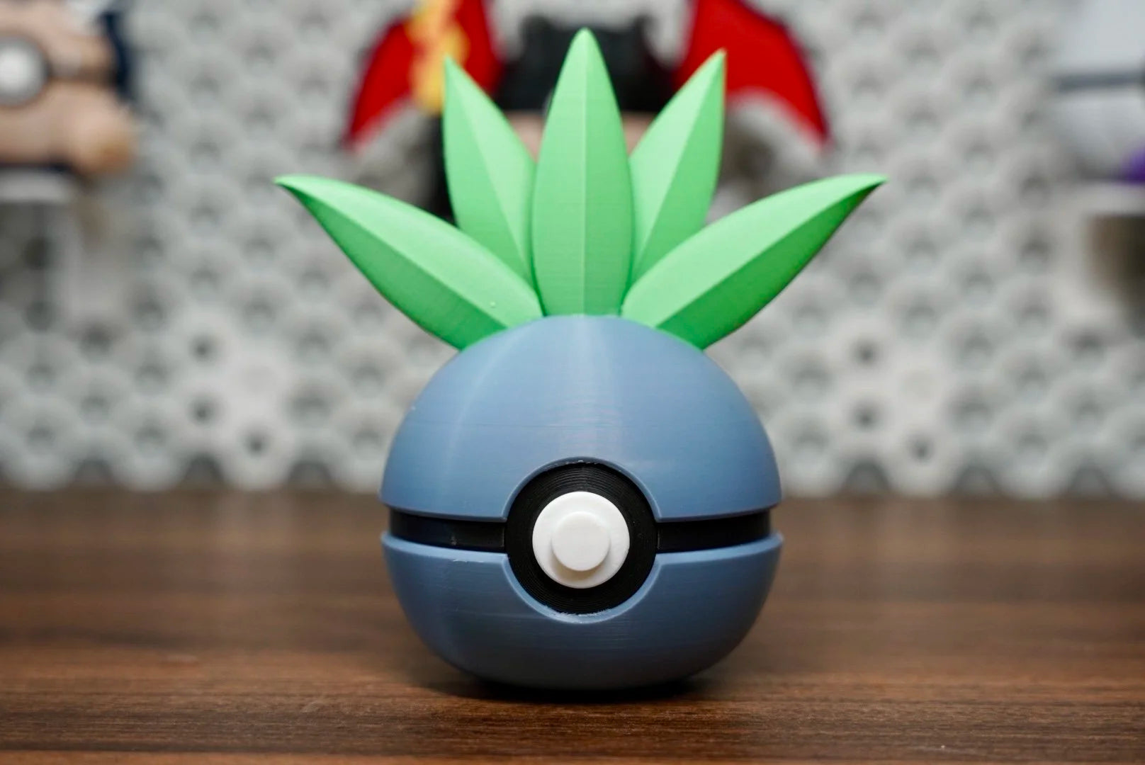 Pokémon-Inspired 3D Printed Poké Ball – Oddish
