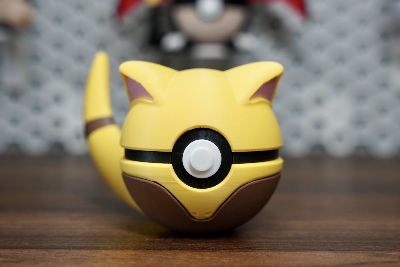 Pokémon-Inspired 3D Printed Poké Ball – Abra