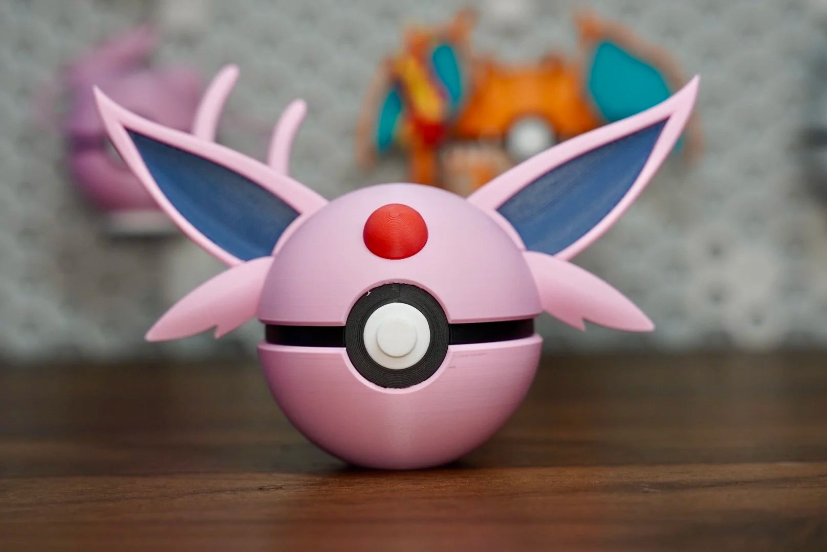 Pokémon-Inspired 3D Printed Poké Ball – Espeon