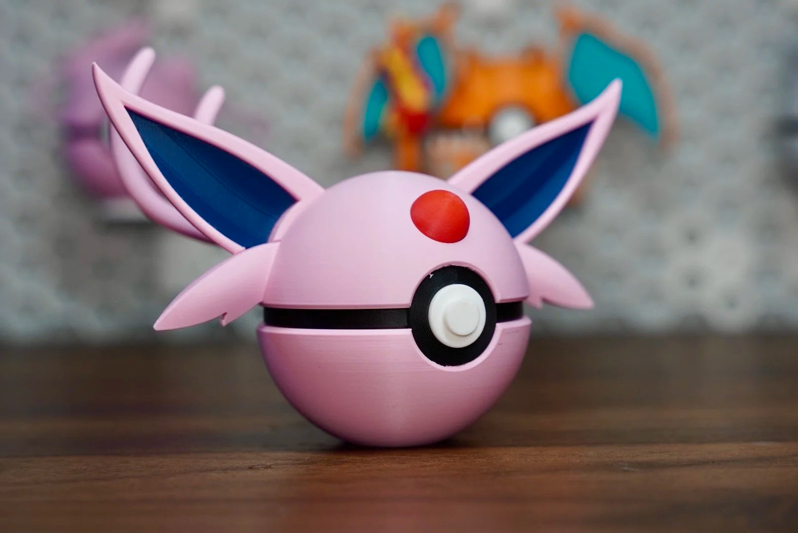Pokémon-Inspired 3D Printed Poké Ball – Espeon