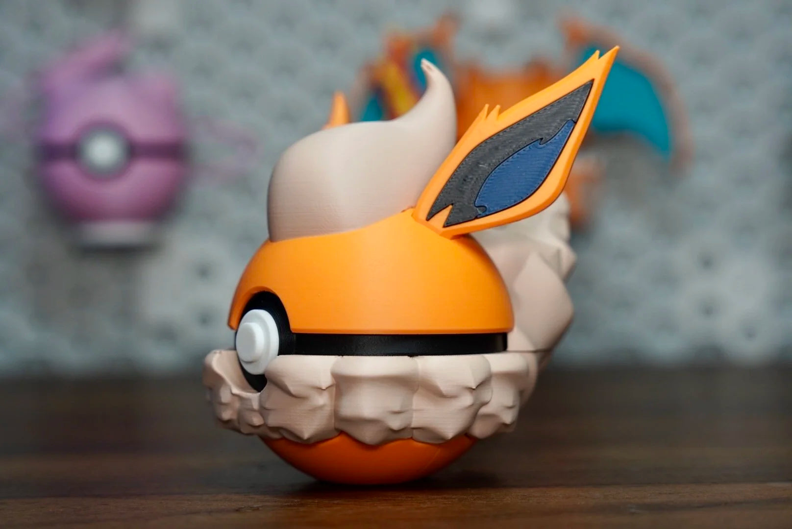 Pokémon-Inspired 3D Printed Poké Ball – Flareon