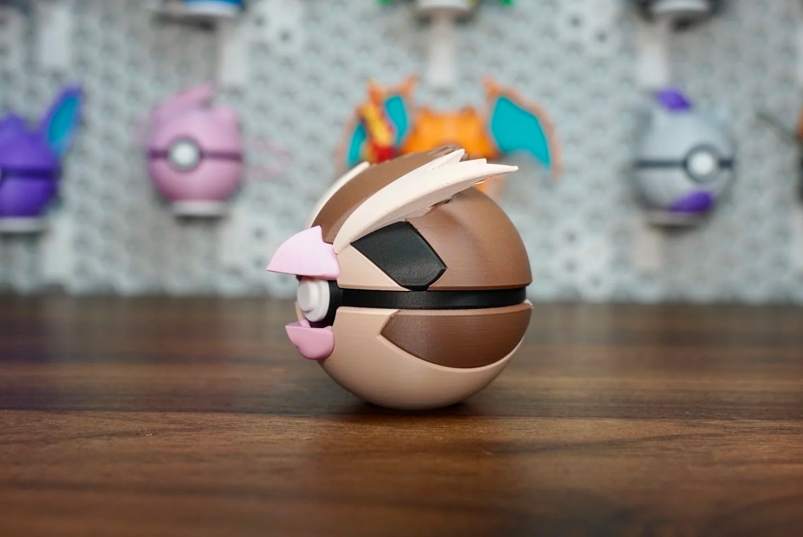 Pokémon-Inspired 3D Printed Poké Ball – Pidgey