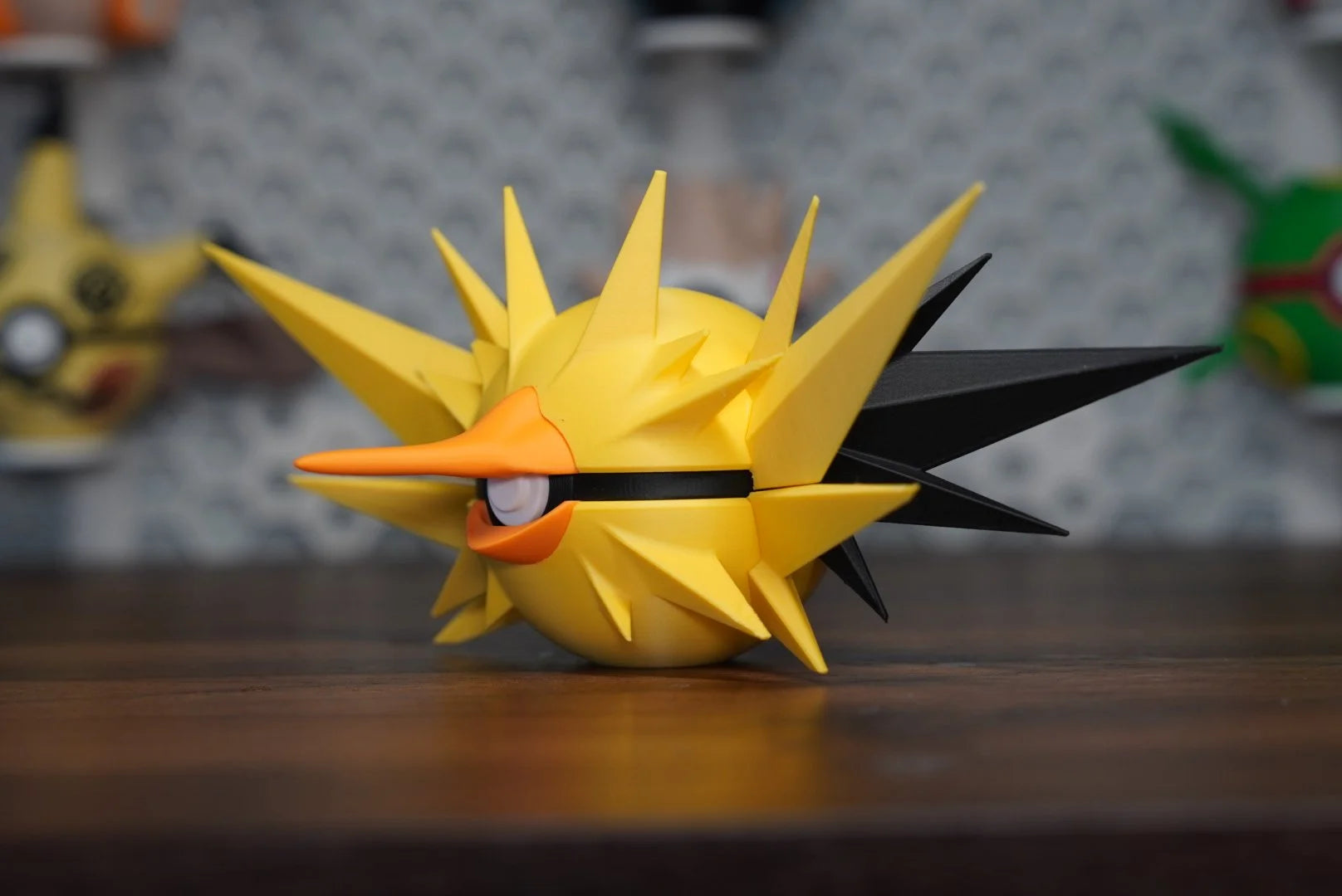 Pokémon-Inspired 3D Printed Poké Ball – Zapdos