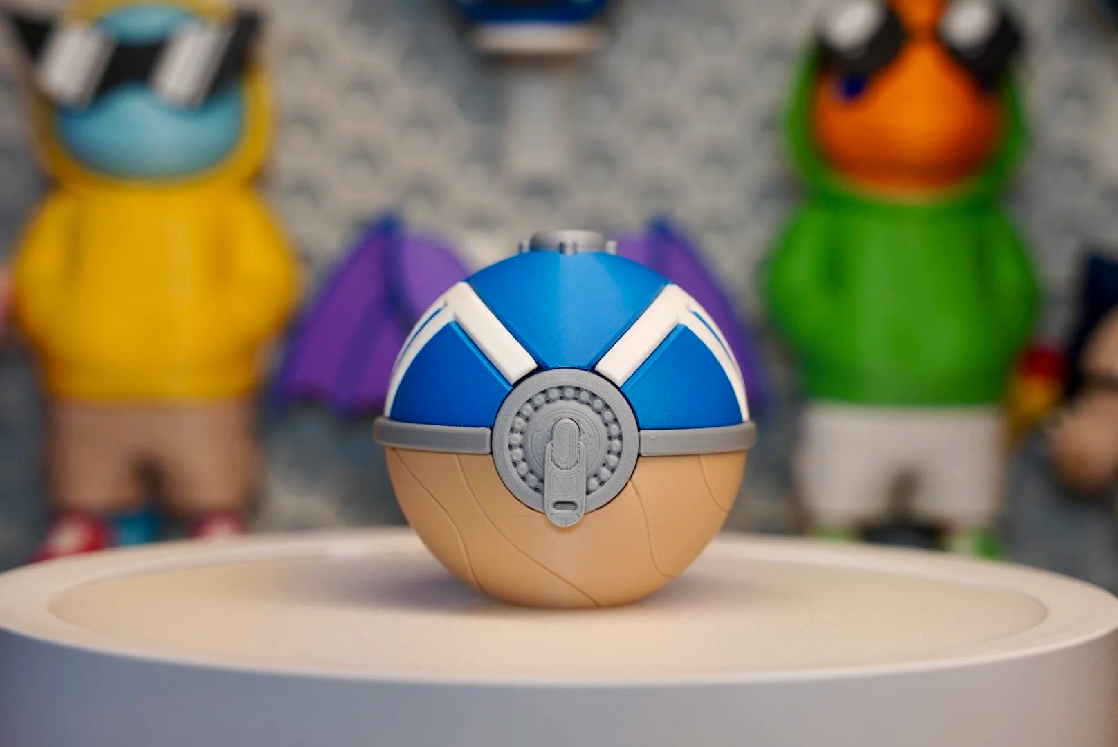 Hisui Feather Ball – Pokémon Inspired Display Prop | 3D Printed Poké Ball Replic