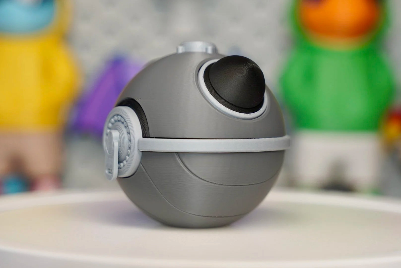 Hisui Heavy Ball – Pokémon-Inspired Display Replica