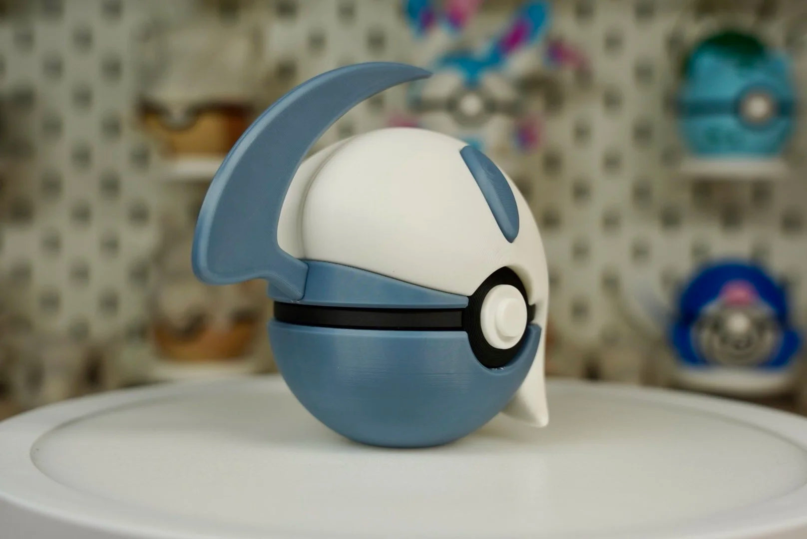 Pokémon-Inspired 3D Printed Poké Ball – Absol