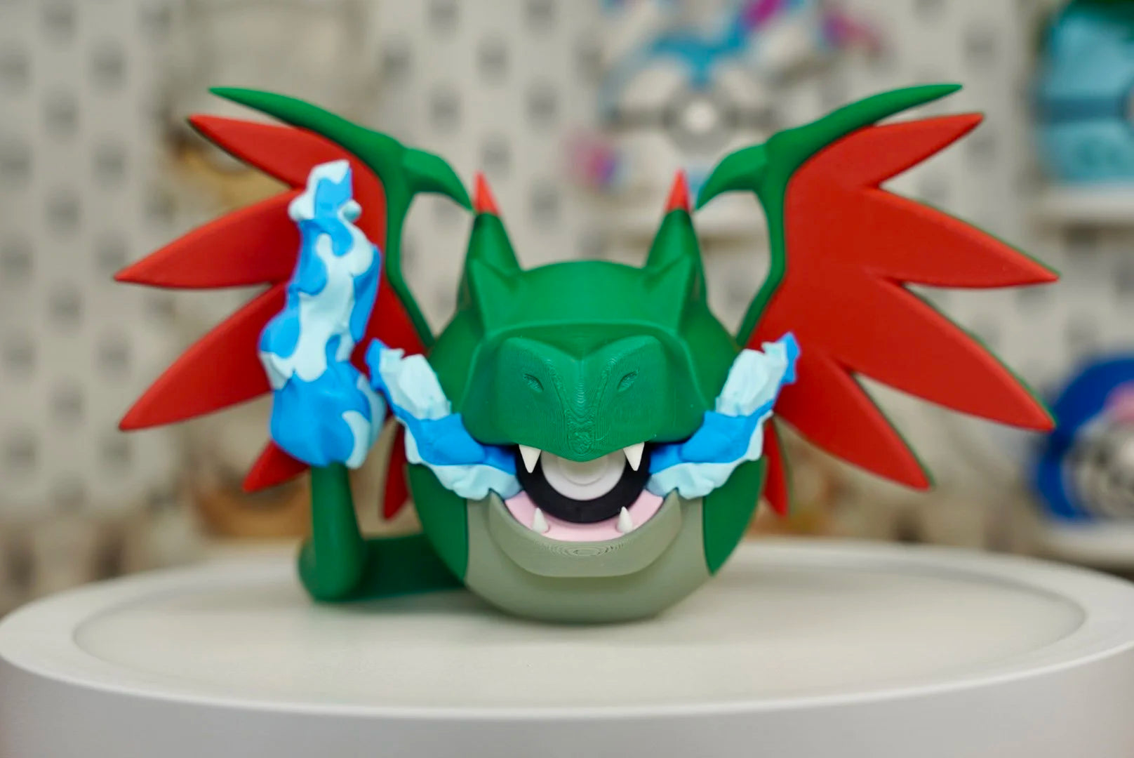 Shiny Mega Charizard Poké Ball – Optional Tail – 3D Printed Pokémon Display