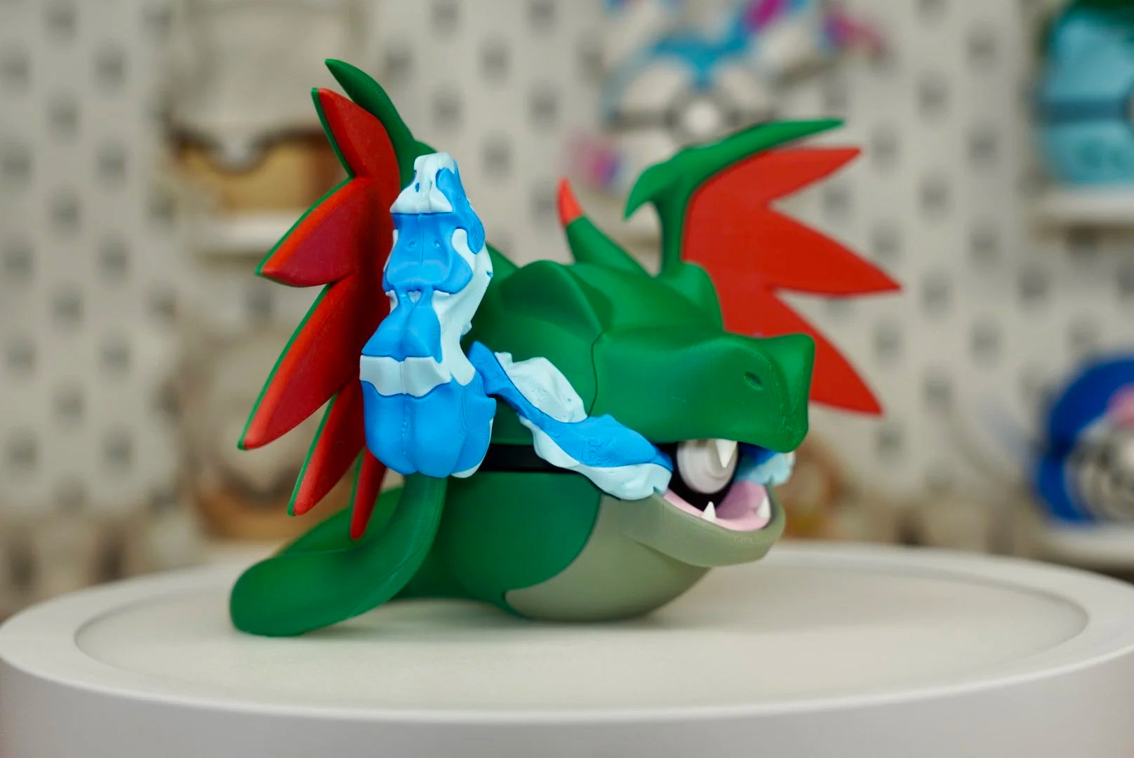 Shiny Mega Charizard Poké Ball – Optional Tail – 3D Printed Pokémon Display