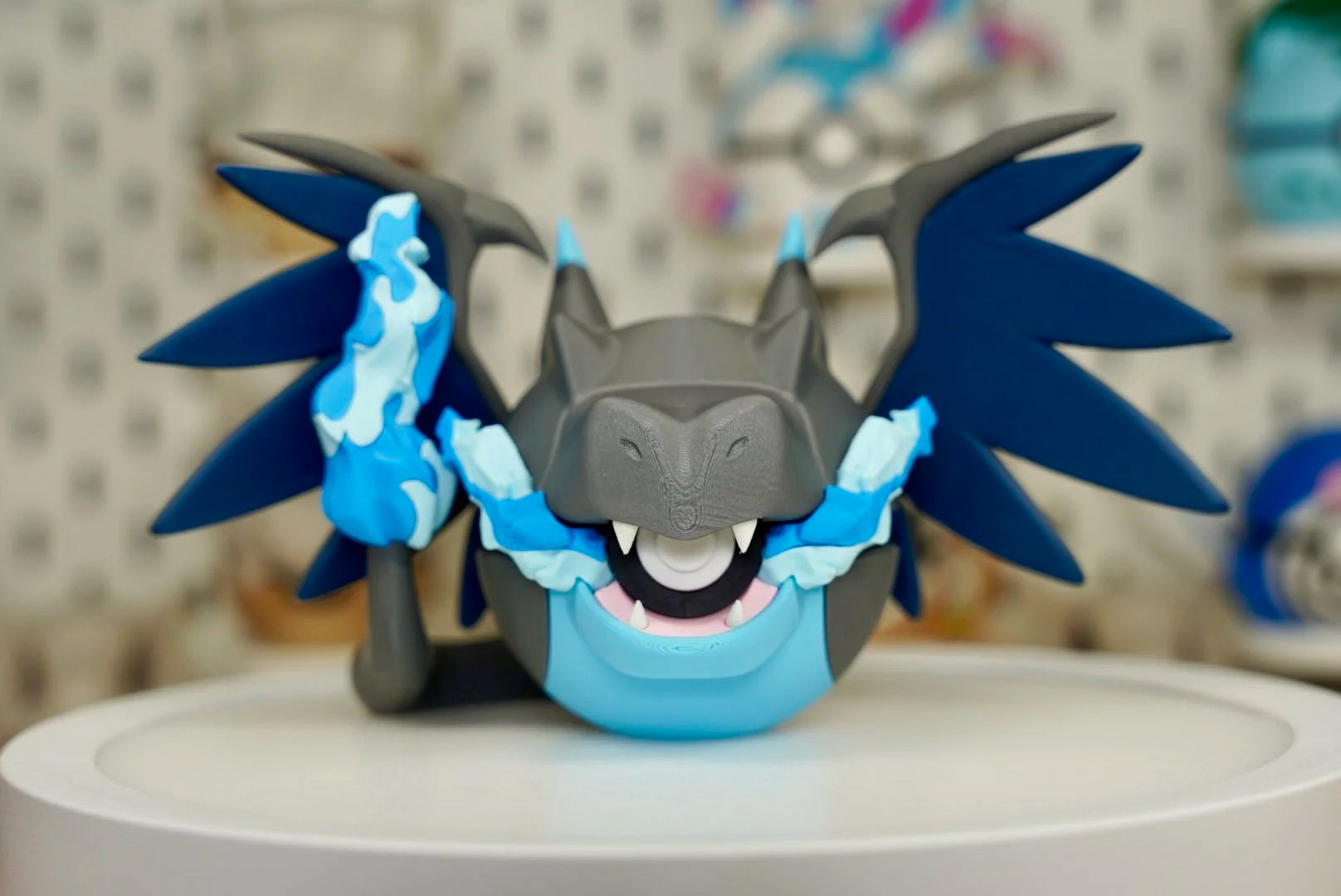 Mega Charizard Poké Ball – Optional Tail – 3D Printed Pokémon Display
