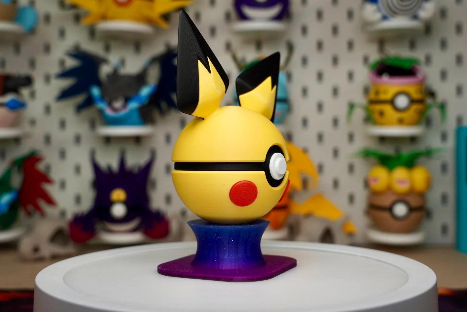 Pokémon-Inspired 3D Printed Poké Ball – Pichu