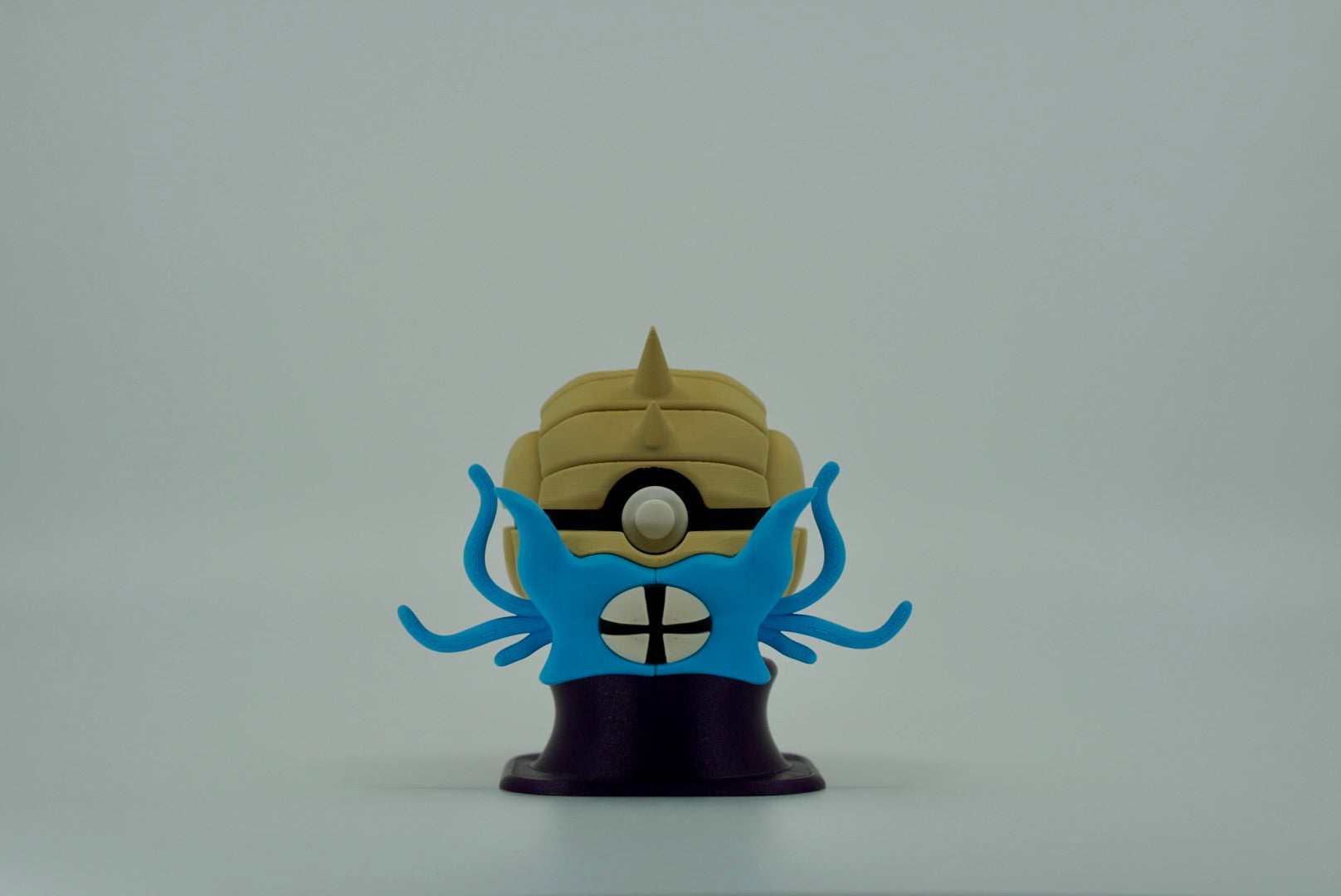 Omastar Pokeball – Custom 3D Printed Display Piece