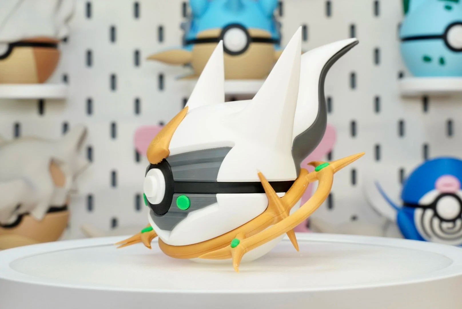 Pokémon-Inspired 3D Printed Poké Ball – Arceus